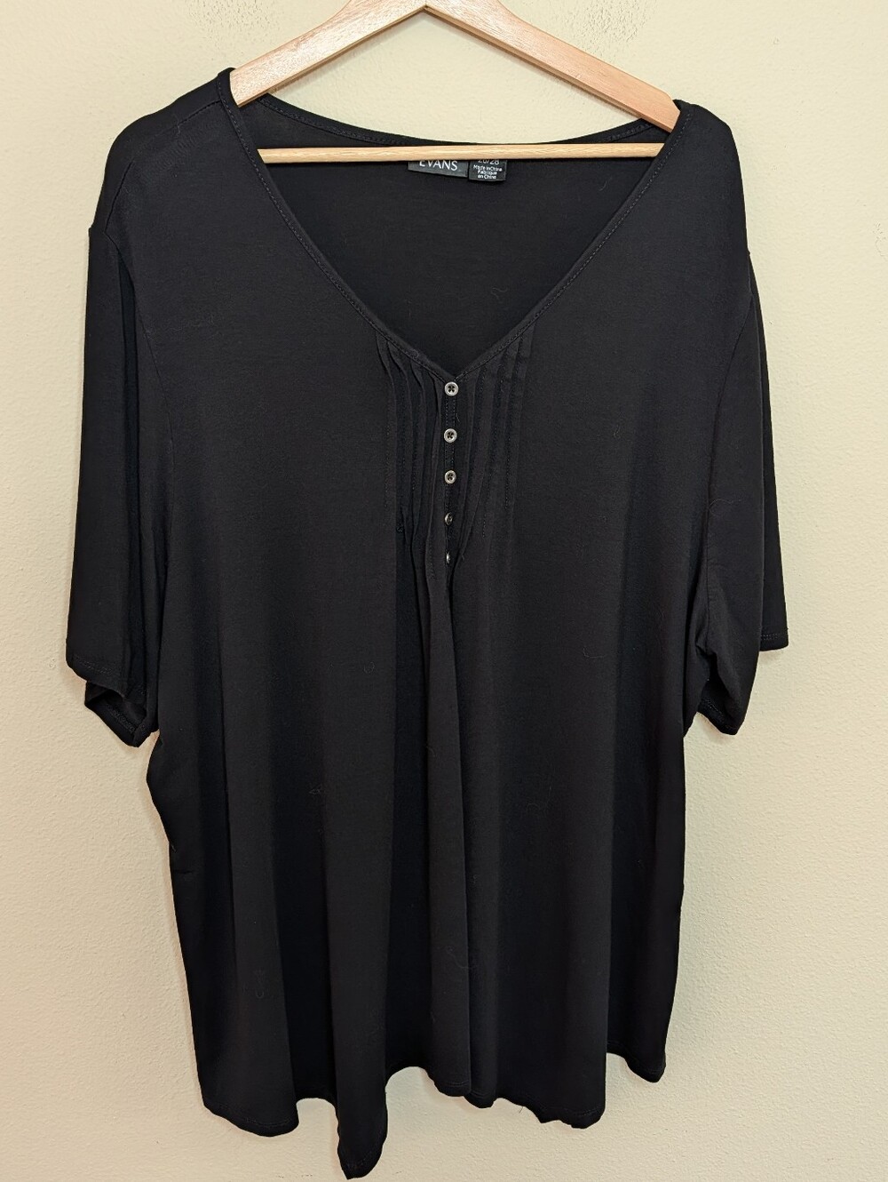 Evans Black V-Neck Button Placket Top Size 26/28